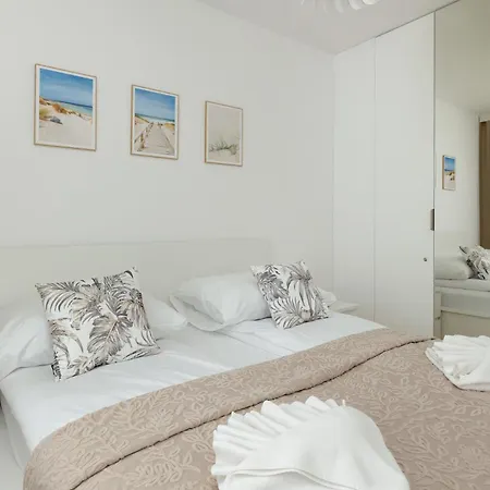 Polanki Aqua Exclusive - By Jantar